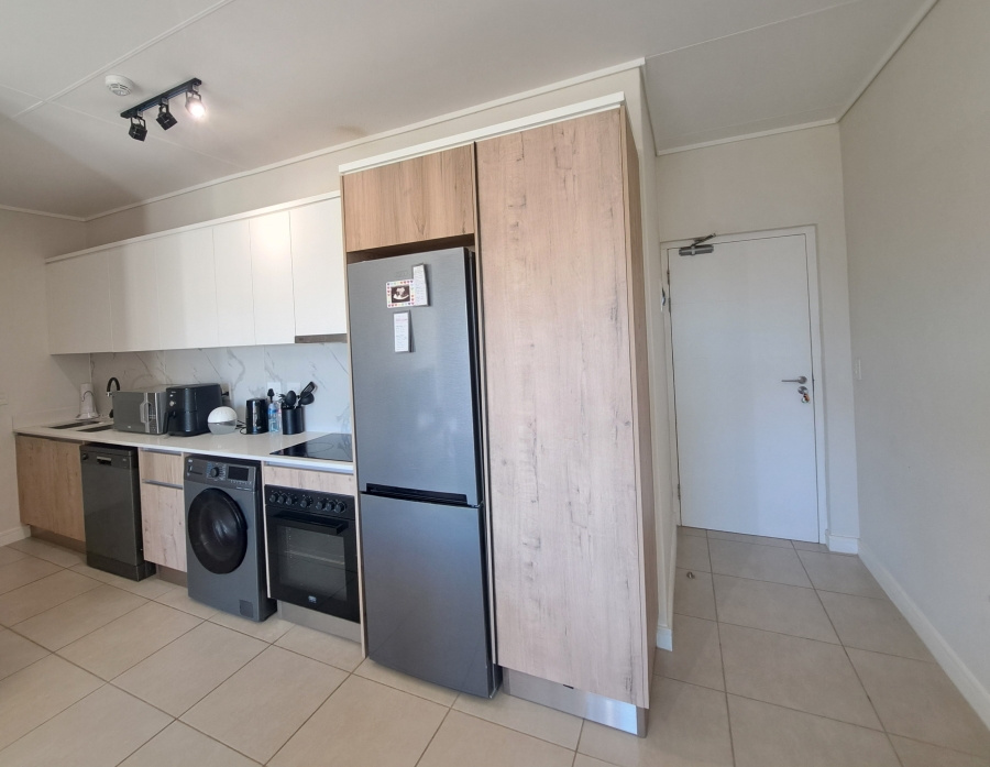 To Let 1 Bedroom Property for Rent in Richwood Western Cape